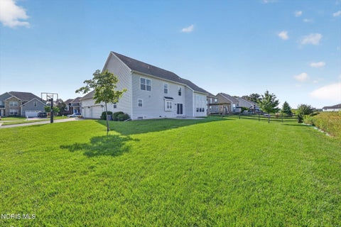 Tiny photo for 5565 Waterbrook Court, Sylvania, OH 43560 (MLS # 10012314)