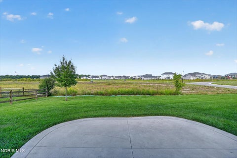 Tiny photo for 5565 Waterbrook Court, Sylvania, OH 43560 (MLS # 10012314)