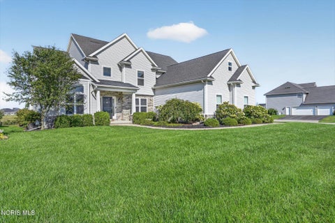 Photo of 5565 Waterbrook Court, Sylvania, OH 43560 (MLS # 10012314)