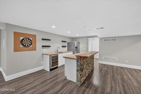 Tiny photo for 5565 Waterbrook Court, Sylvania, OH 43560 (MLS # 10012314)