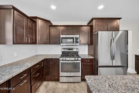 Tiny photo for 5565 Waterbrook Court, Sylvania, OH 43560 (MLS # 10012314)