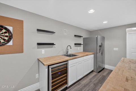 Tiny photo for 5565 Waterbrook Court, Sylvania, OH 43560 (MLS # 10012314)