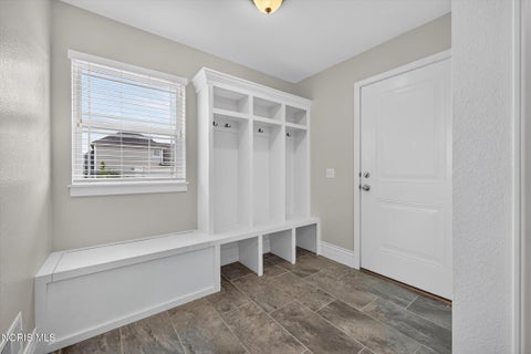 Tiny photo for 5565 Waterbrook Court, Sylvania, OH 43560 (MLS # 10012314)