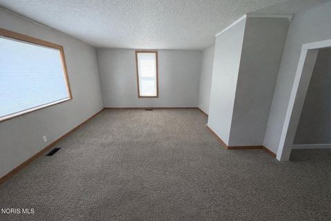 Tiny photo for 1220 Jackson Avenue, Defiance, OH 43512 (MLS # 10006361)