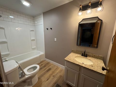 Tiny photo for 1220 Jackson Avenue, Defiance, OH 43512 (MLS # 10006361)