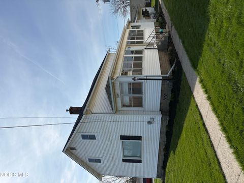 Tiny photo for 1220 Jackson Avenue, Defiance, OH 43512 (MLS # 10006361)