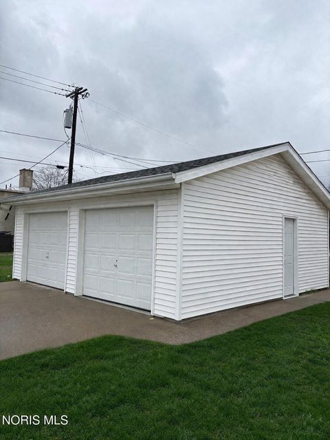 Tiny photo for 1220 Jackson Avenue, Defiance, OH 43512 (MLS # 10006361)