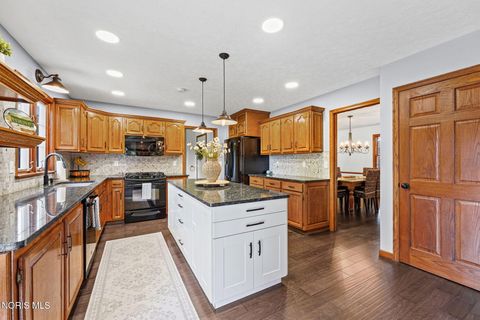 Tiny photo for 415 W Jamestown Avenue, Tiffin, OH 44883 (MLS # 10009320)