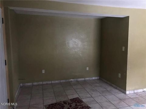 Tiny photo for 5539 Fenwick Drive, Toledo, OH 43623 (MLS # 10005506)