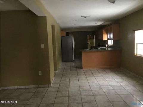 Tiny photo for 5539 Fenwick Drive, Toledo, OH 43623 (MLS # 10005506)