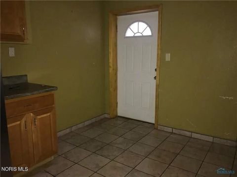 Tiny photo for 5539 Fenwick Drive, Toledo, OH 43623 (MLS # 10005506)