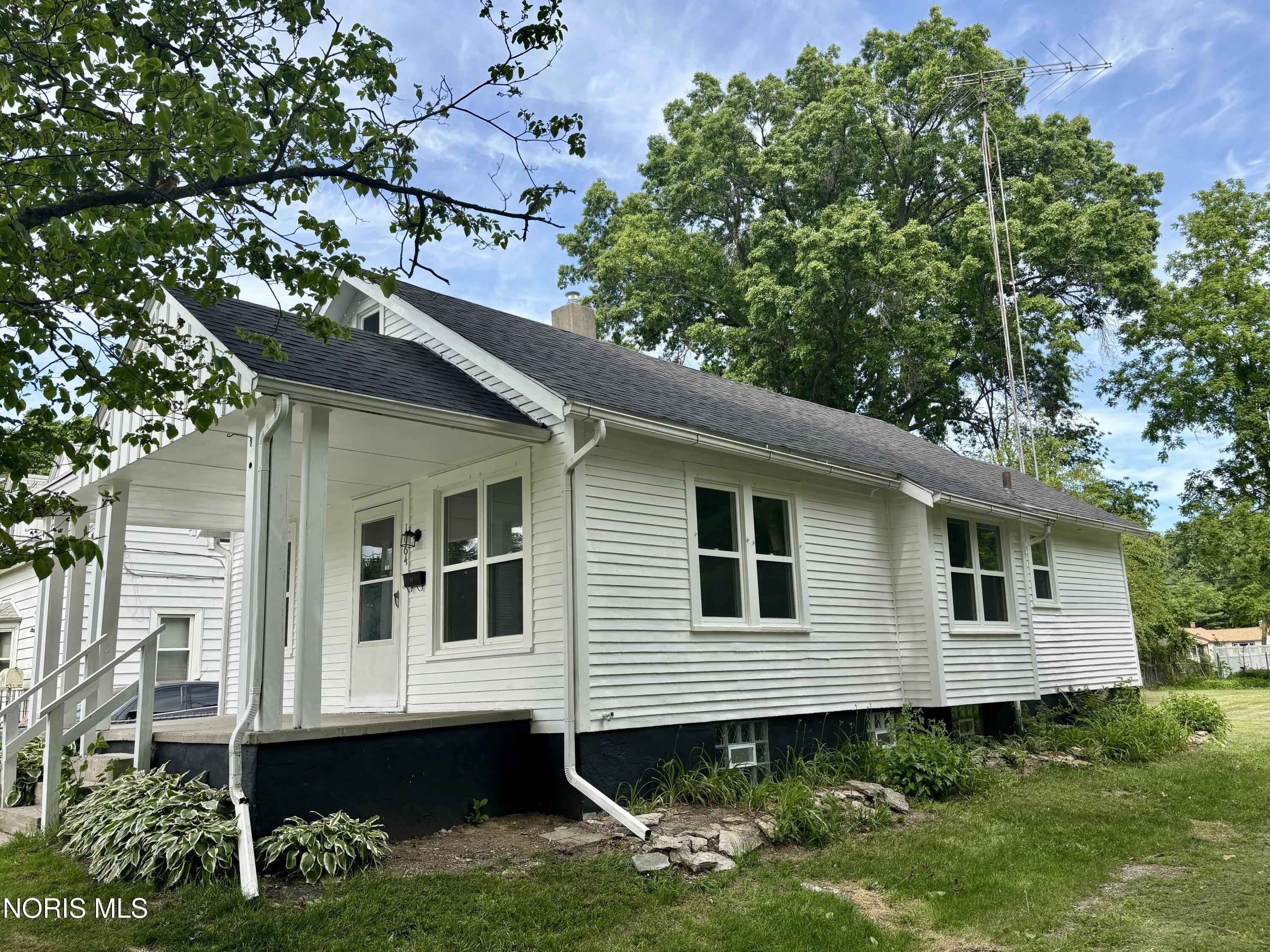 1664 Copley Drive