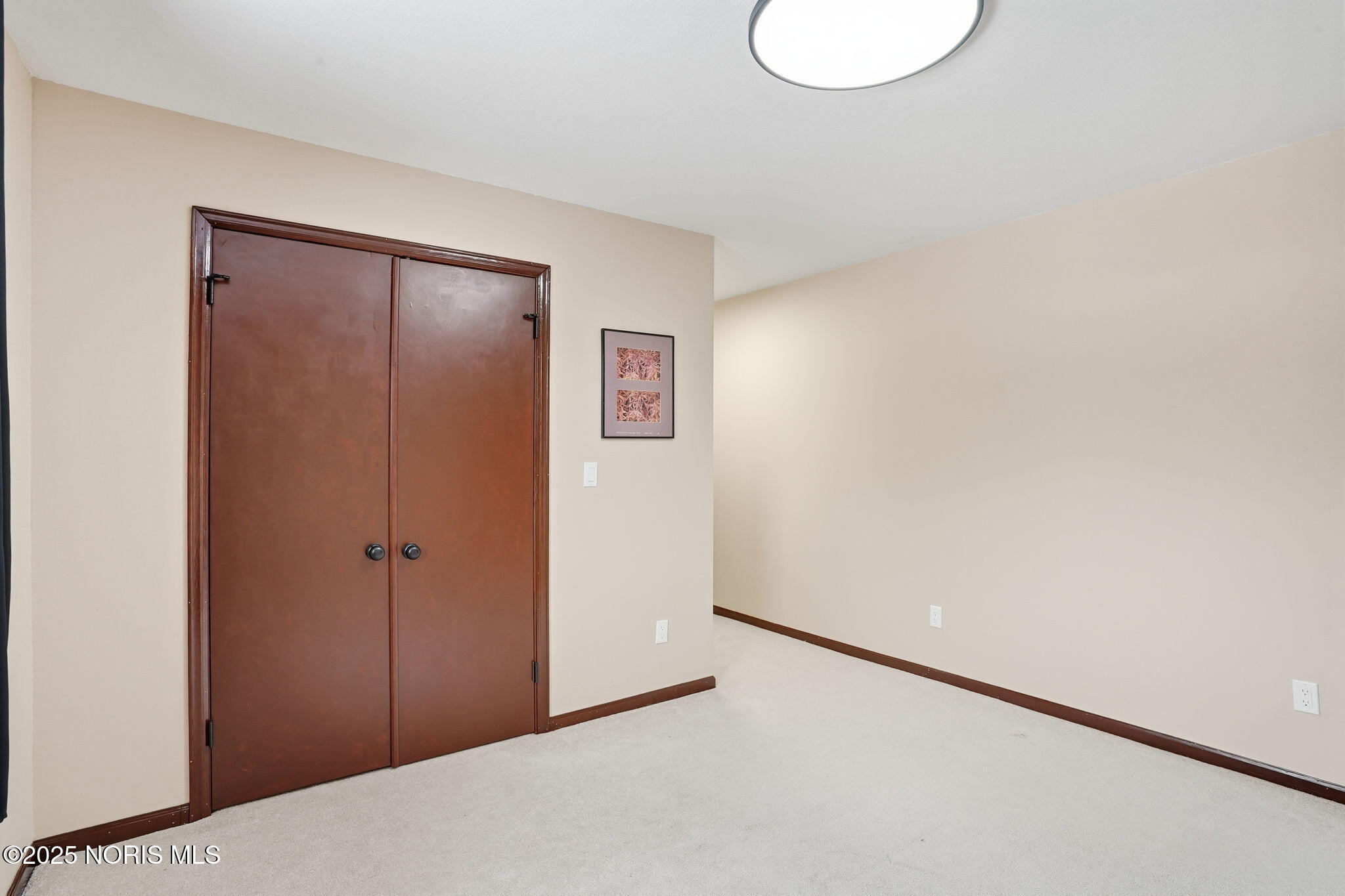 Perrysburg, Ohio 43551, United States, 5 Bedrooms Bedrooms, ,3 BathroomsBathrooms,Residential,Active,174095