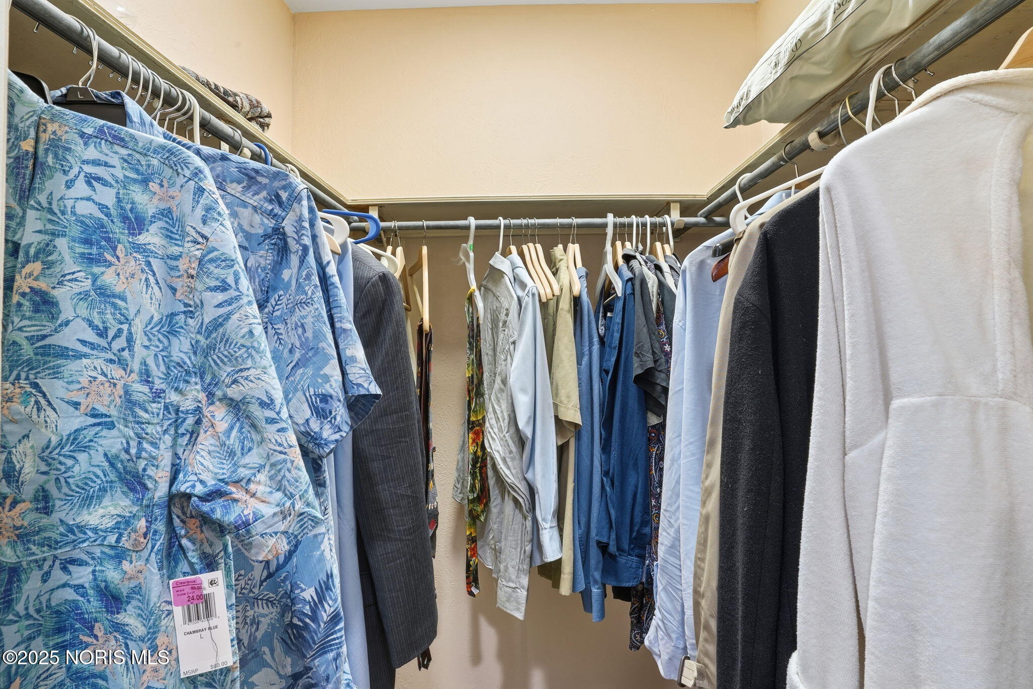 Perrysburg, Ohio 43551, United States, 5 Bedrooms Bedrooms, ,3 BathroomsBathrooms,Residential,Active,174095