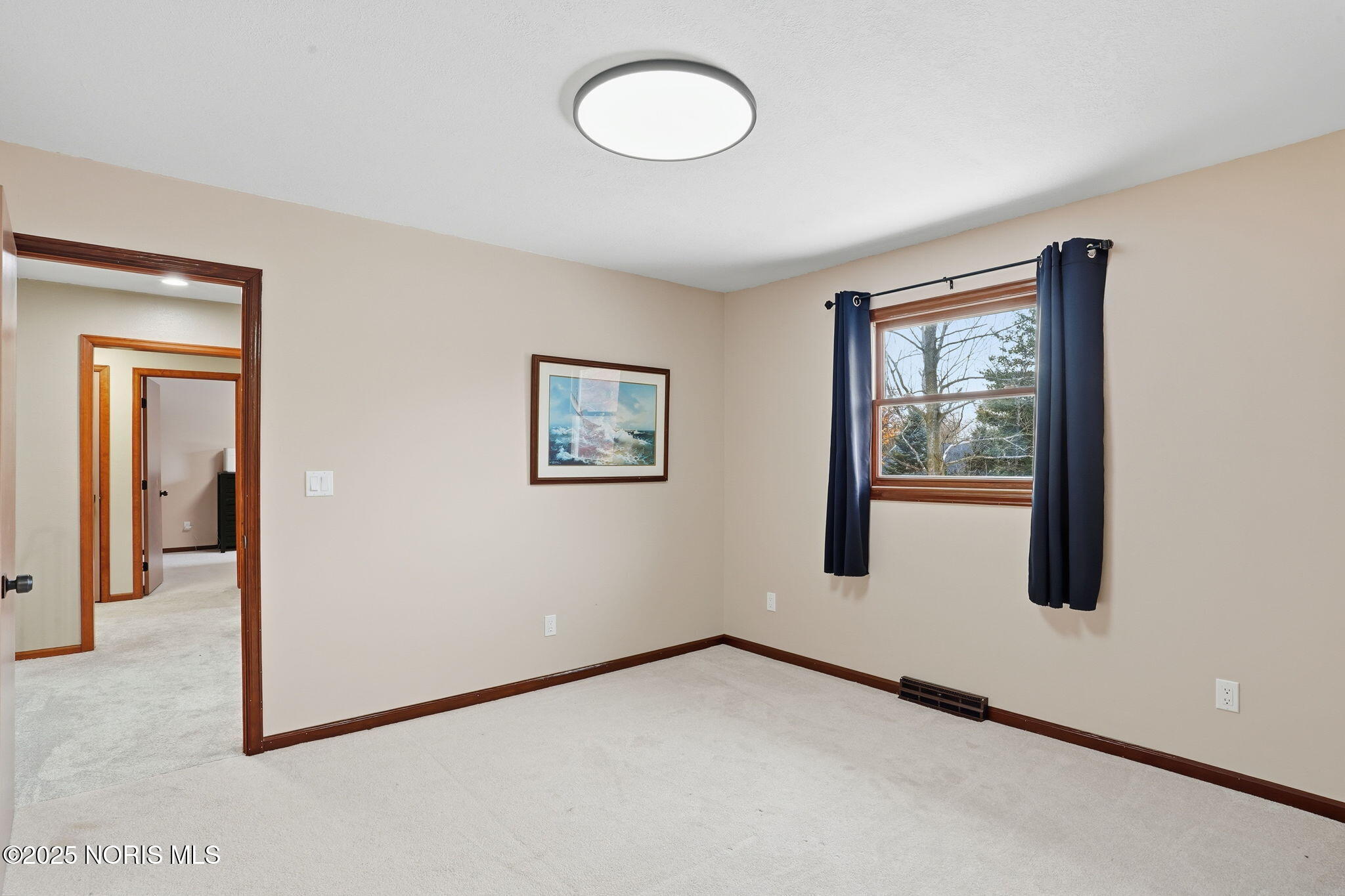 Perrysburg, Ohio 43551, United States, 5 Bedrooms Bedrooms, ,3 BathroomsBathrooms,Residential,Active,174095