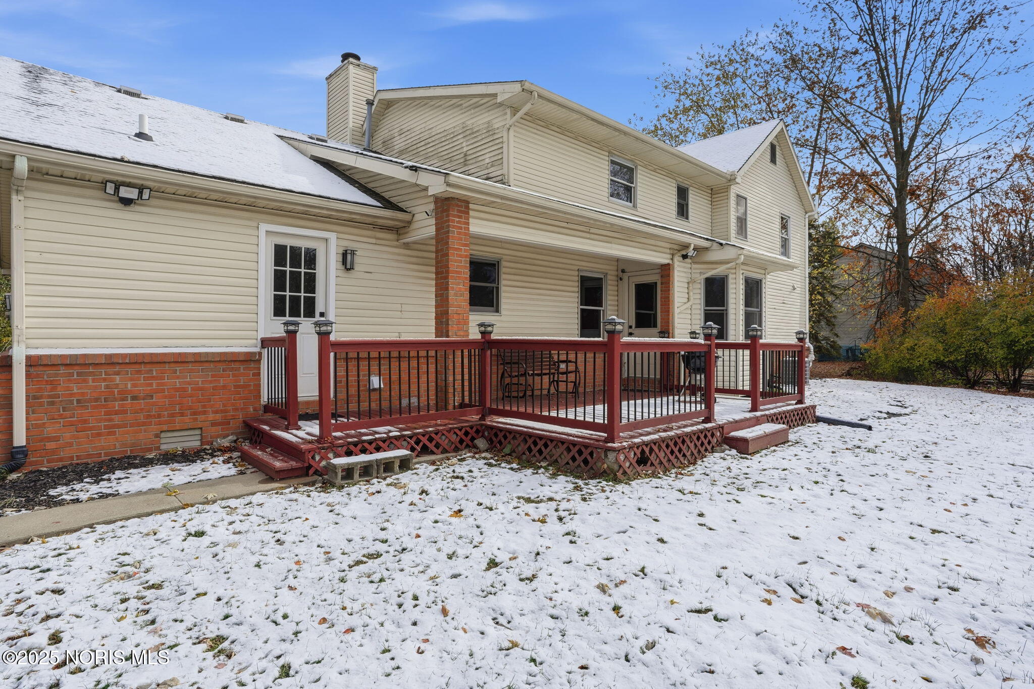 Perrysburg, Ohio 43551, United States, 5 Bedrooms Bedrooms, ,3 BathroomsBathrooms,Residential,Active,174095