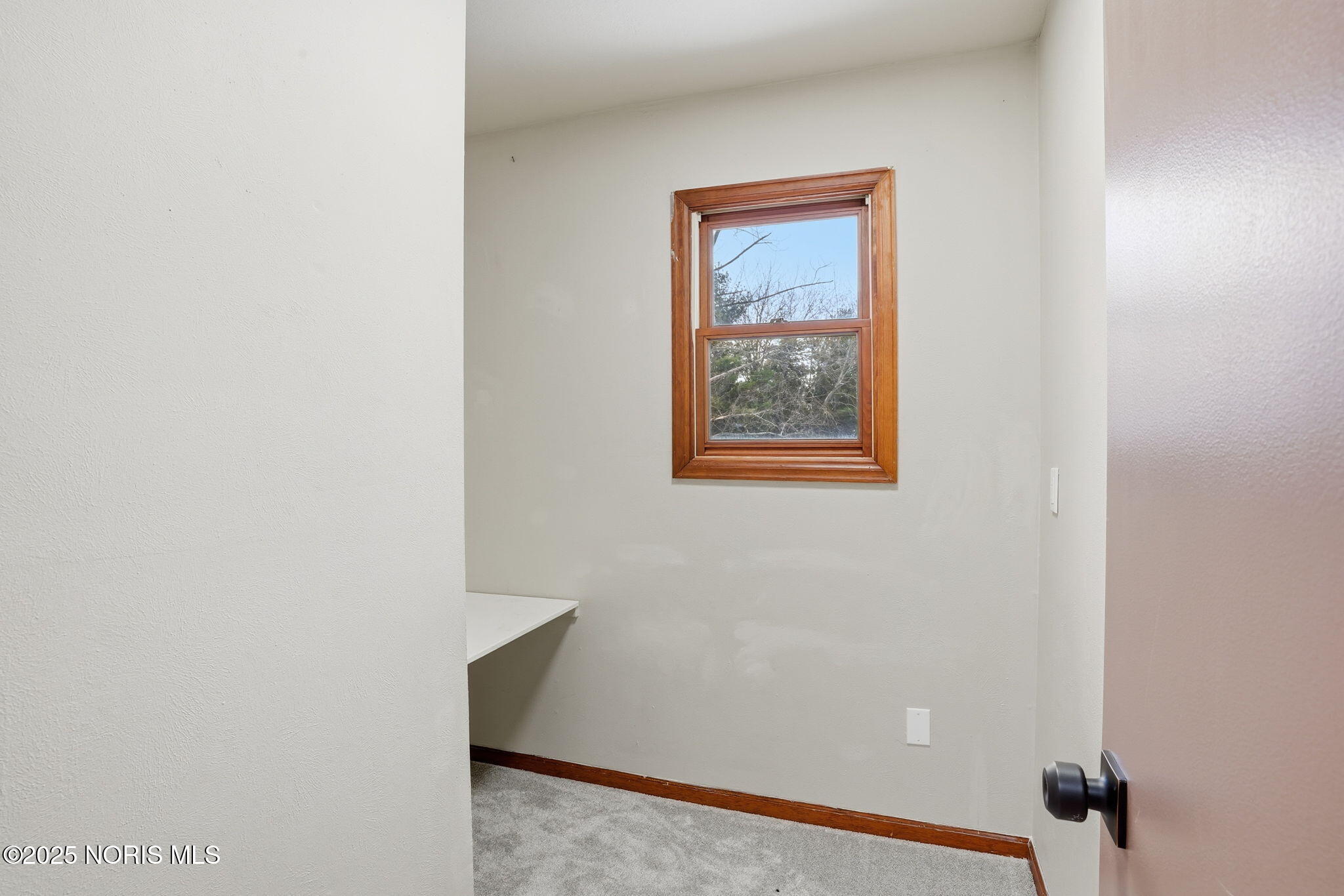 Perrysburg, Ohio 43551, United States, 5 Bedrooms Bedrooms, ,3 BathroomsBathrooms,Residential,Active,174095