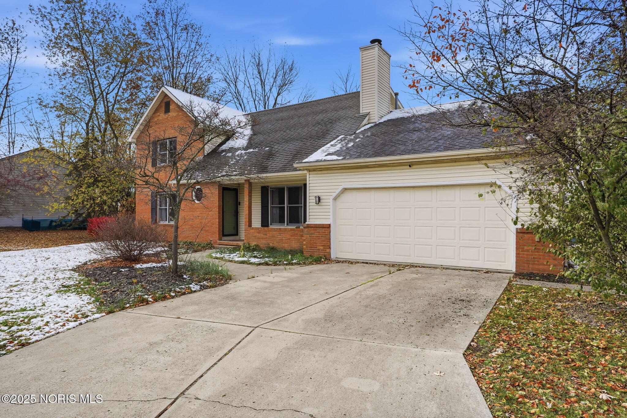 Perrysburg, Ohio 43551, United States, 5 Bedrooms Bedrooms, ,3 BathroomsBathrooms,Residential,Active,174095