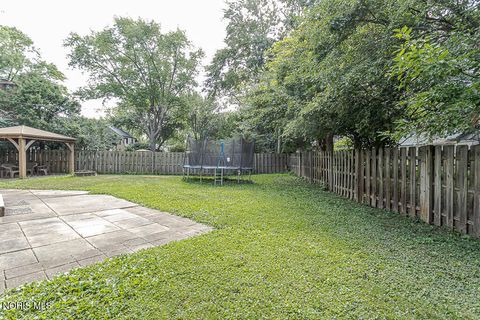 Tiny photo for 888 Bexley Drive, Perrysburg, OH 43551 (MLS # 10010062)
