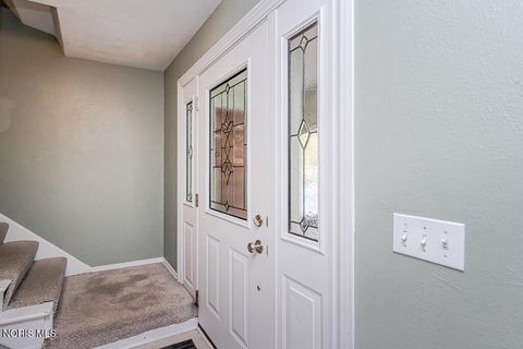 Tiny photo for 888 Bexley Drive, Perrysburg, OH 43551 (MLS # 10010062)