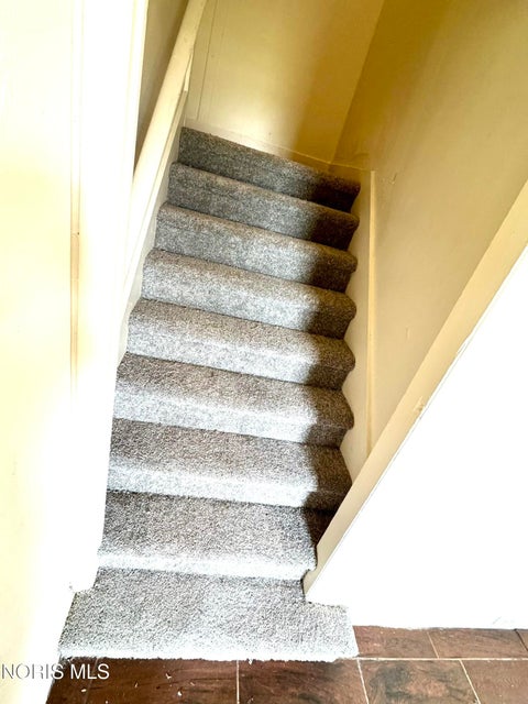 Tiny photo for 965 Curtis Street, Toledo, OH 43609 (MLS # 10011180)