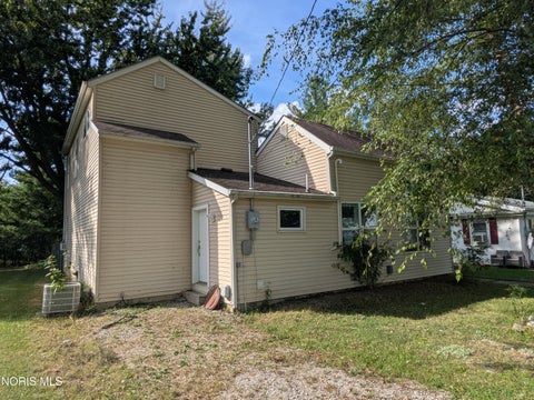 Tiny photo for 19851 County Road 1048, Defiance, OH 43512 (MLS # 10013350)