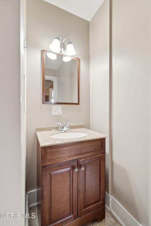 Tiny photo for 549 N Gilbert Street, Ada, OH 45810 (MLS # 10009339)