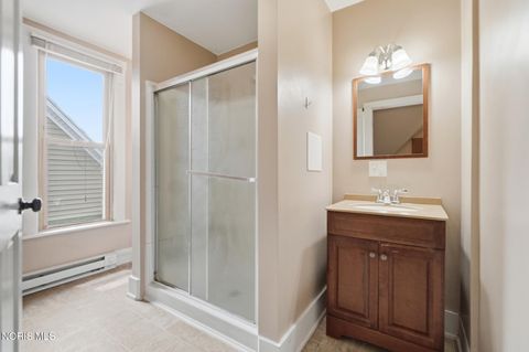 Tiny photo for 549 N Gilbert Street, Ada, OH 45810 (MLS # 10009339)