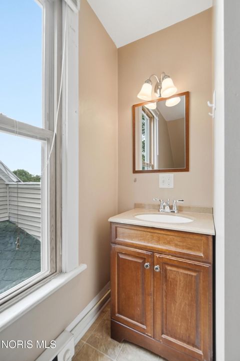 Tiny photo for 549 N Gilbert Street, Ada, OH 45810 (MLS # 10009339)