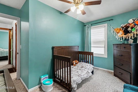 Tiny photo for 130 Helen Drive, Rossford, OH 43460 (MLS # 10013567)