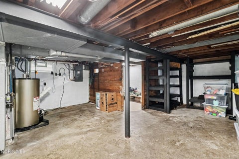 Tiny photo for 130 Helen Drive, Rossford, OH 43460 (MLS # 10013567)