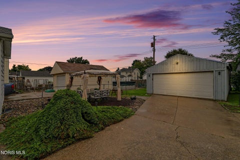 Tiny photo for 130 Helen Drive, Rossford, OH 43460 (MLS # 10013567)