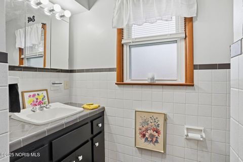 Tiny photo for 1200 5th Street, Findlay, OH 45840 (MLS # 10000817)