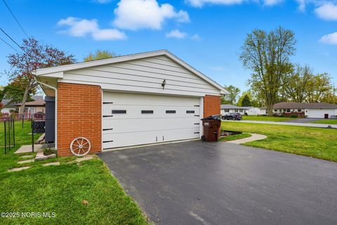 Tiny photo for 1200 5th Street, Findlay, OH 45840 (MLS # 10000817)