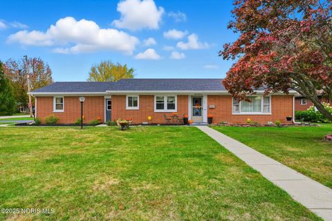 Tiny photo for 1200 5th Street, Findlay, OH 45840 (MLS # 10000817)