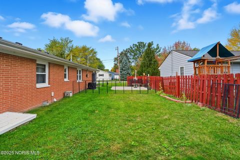 Tiny photo for 1200 5th Street, Findlay, OH 45840 (MLS # 10000817)