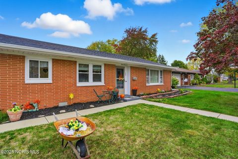 Tiny photo for 1200 5th Street, Findlay, OH 45840 (MLS # 10000817)