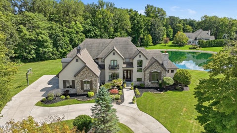 Photo of 8439 Aarons Wood Court, Sylvania, OH 43560 (MLS # 10013182)