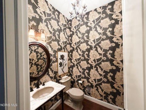 Tiny photo for 8439 Aarons Wood Court, Sylvania, OH 43560 (MLS # 10013182)