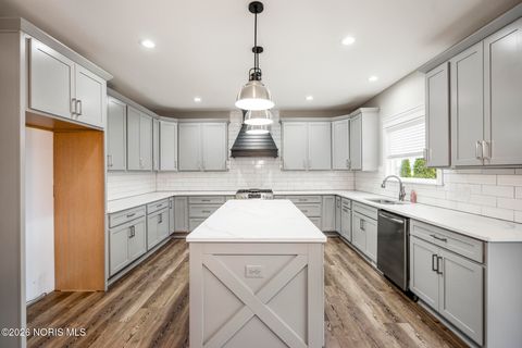 Tiny photo for 9437 Newbury Lane, Whitehouse, OH 43571 (MLS # 10002673)