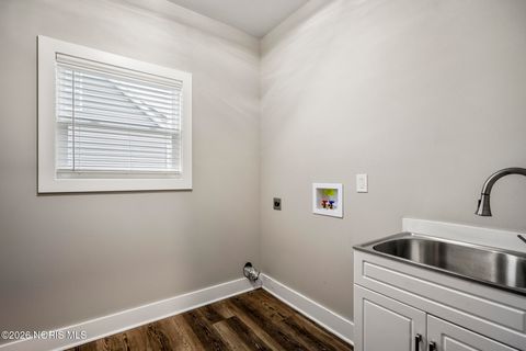 Tiny photo for 9437 Newbury Lane, Whitehouse, OH 43571 (MLS # 10002673)