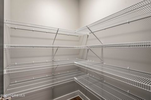 Tiny photo for 9437 Newbury Lane, Whitehouse, OH 43571 (MLS # 10002673)