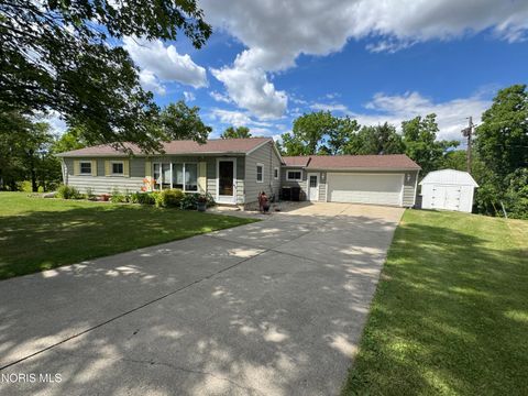 Photo of 1709 Corriedale Court, Defiance, OH 43512 (MLS # 10009769)