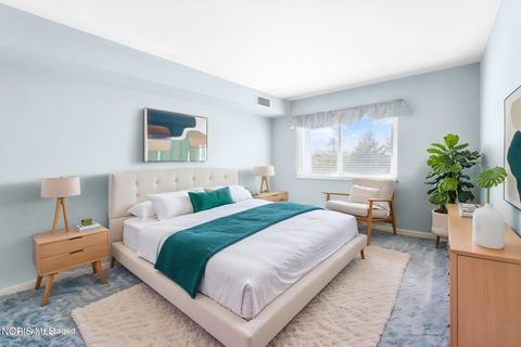 Tiny photo for 4343 W Bancroft Street #Apt 4g, Ottawa Hills, OH 43615 (MLS # 10007142)