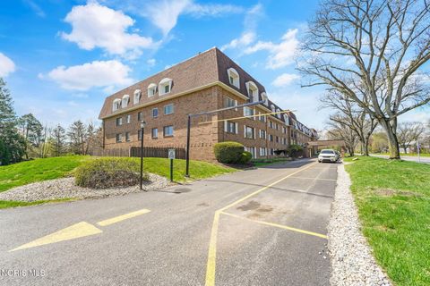 4343 W Bancroft Street Apt 4g Ottawa Hills OH 43615