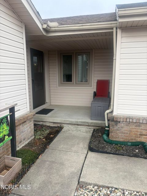 Tiny photo for 6713 Worth Avenue # A, Sylvania, OH 43560 (MLS # 10005261)