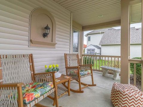 Tiny photo for 532 Georgetown Drive, Oregon, OH 43616 (MLS # 10005568)