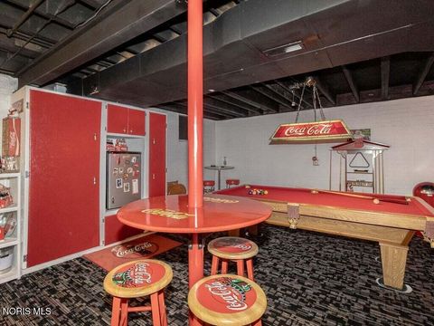 Tiny photo for 532 Georgetown Drive, Oregon, OH 43616 (MLS # 10005568)