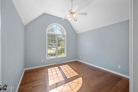 Tiny photo for 2124 Mcintosh Drive, Holland, OH 43528 (MLS # 10010234)