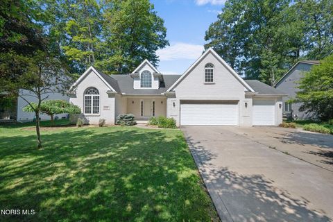 Tiny photo for 2124 Mcintosh Drive, Holland, OH 43528 (MLS # 10010234)